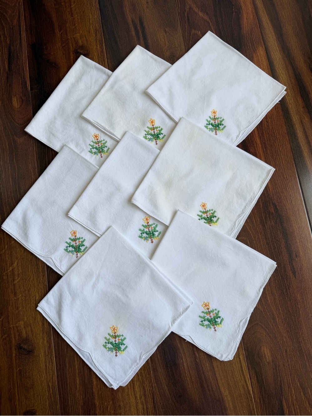 VTG Embroidered Cotton Linen Napkins Lot of 8 Christmas Tree